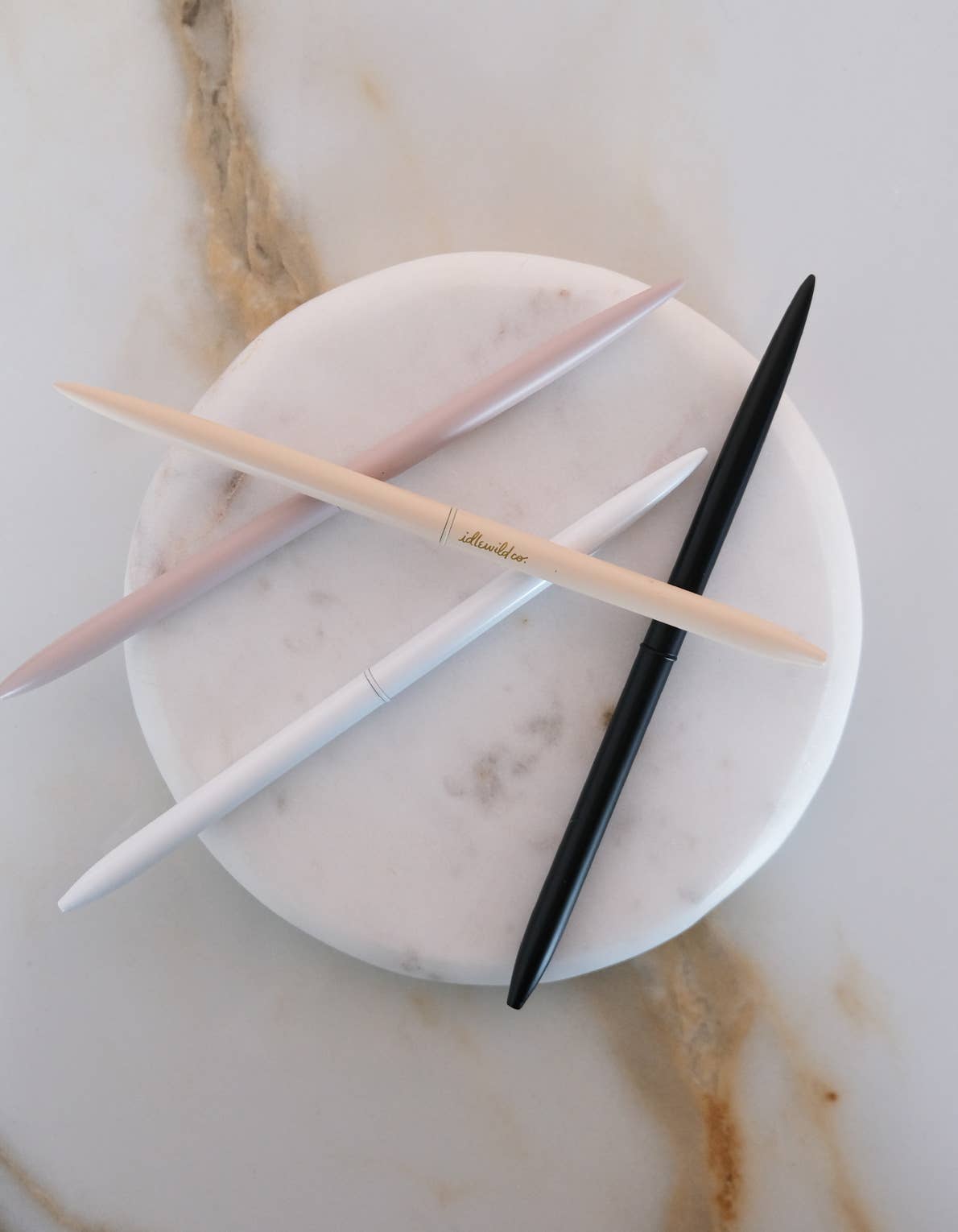 Schmale Stifte im 4er-Set | Matte Neutrals | Idlewild Co. - toietmoi-laboutique