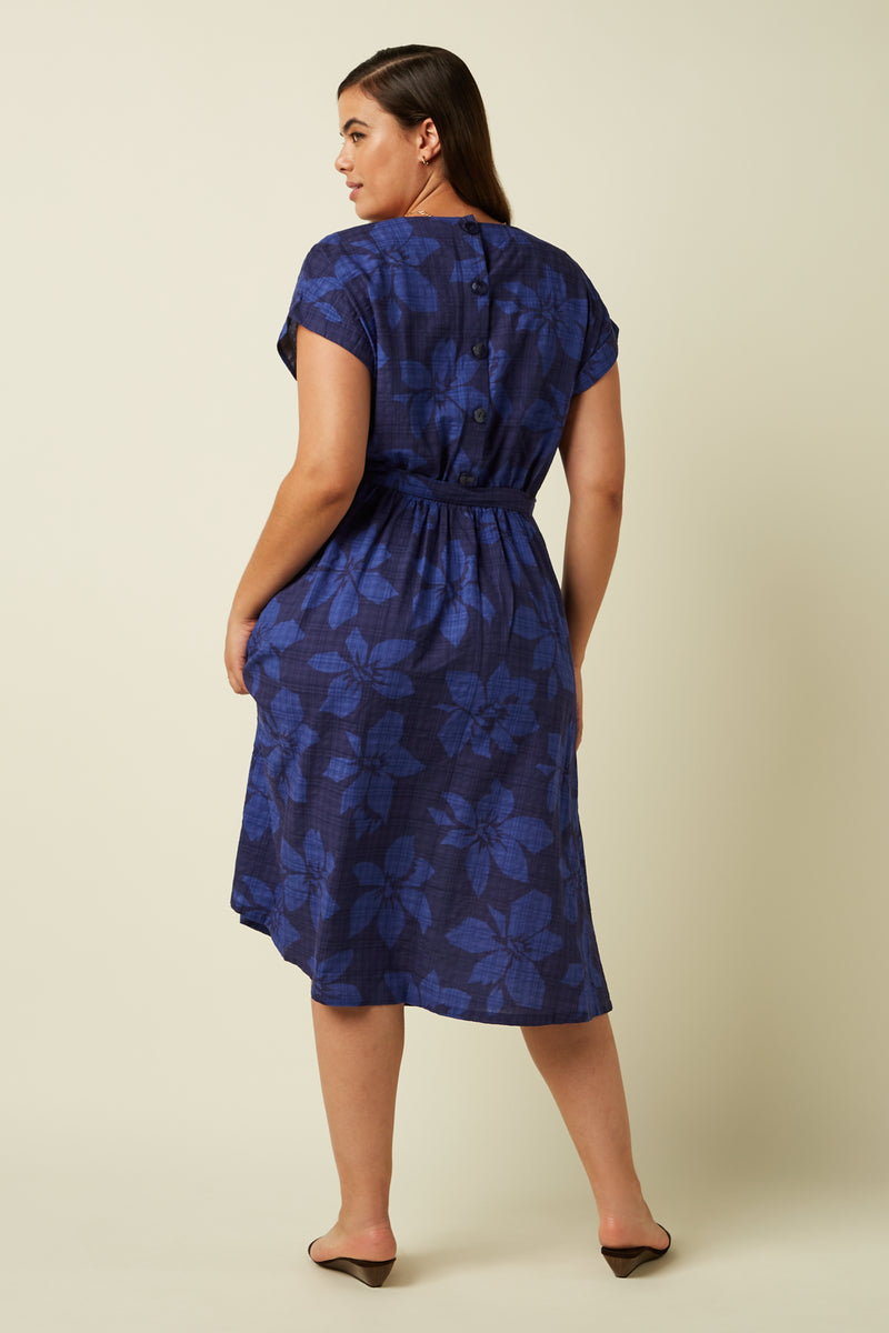 10334 Betty Loose Fit Dress Saline | King Louie - toietmoi-laboutique