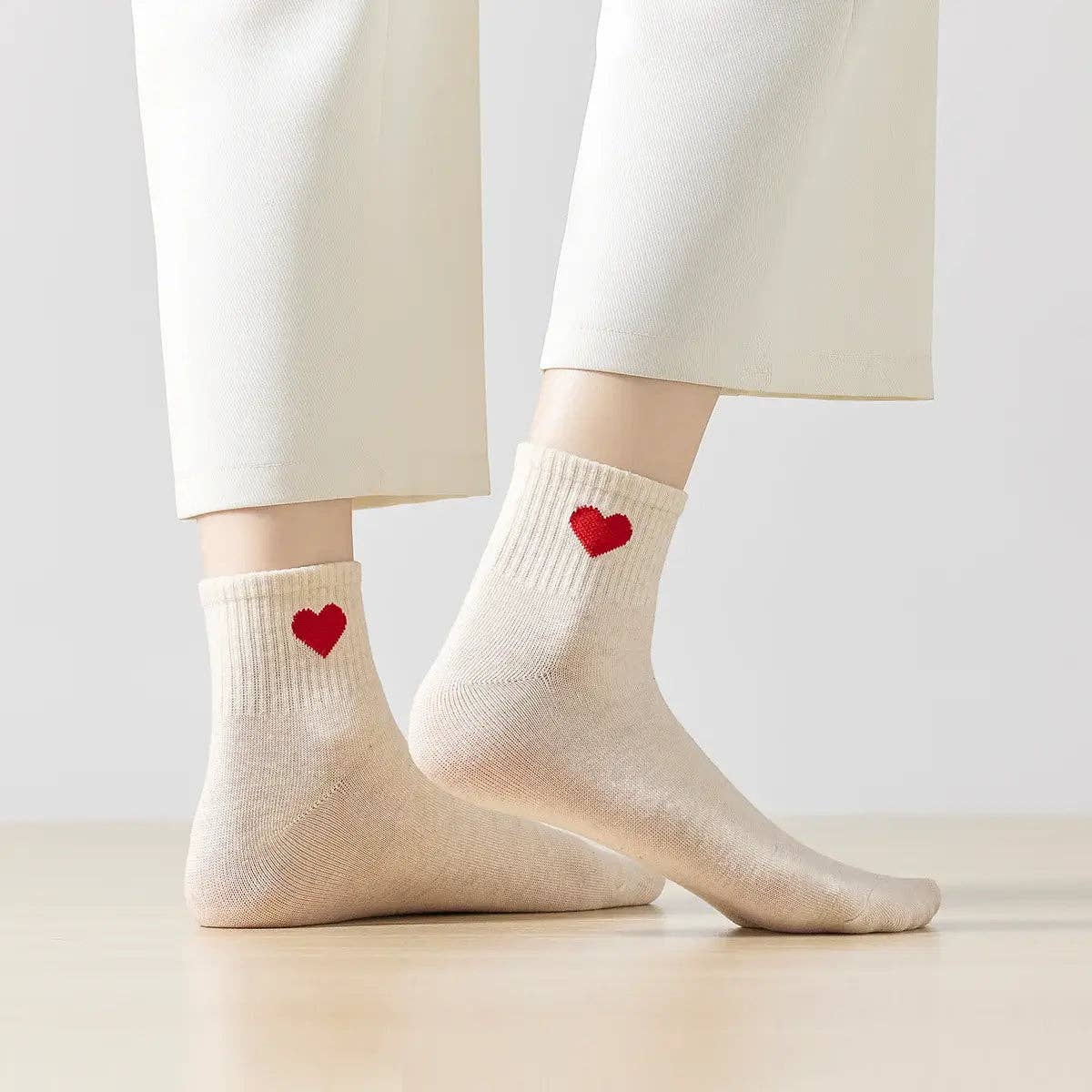 Socken mittelhoch, schwarz/rotes Herz TU | Tites Chaussettes - toietmoi-laboutique