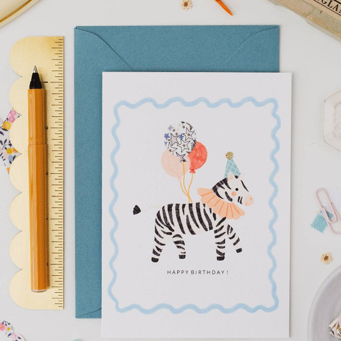 Postkarte mit Umschlag, Happy Birthday/Zebra | The Charming Press - toietmoi-laboutique