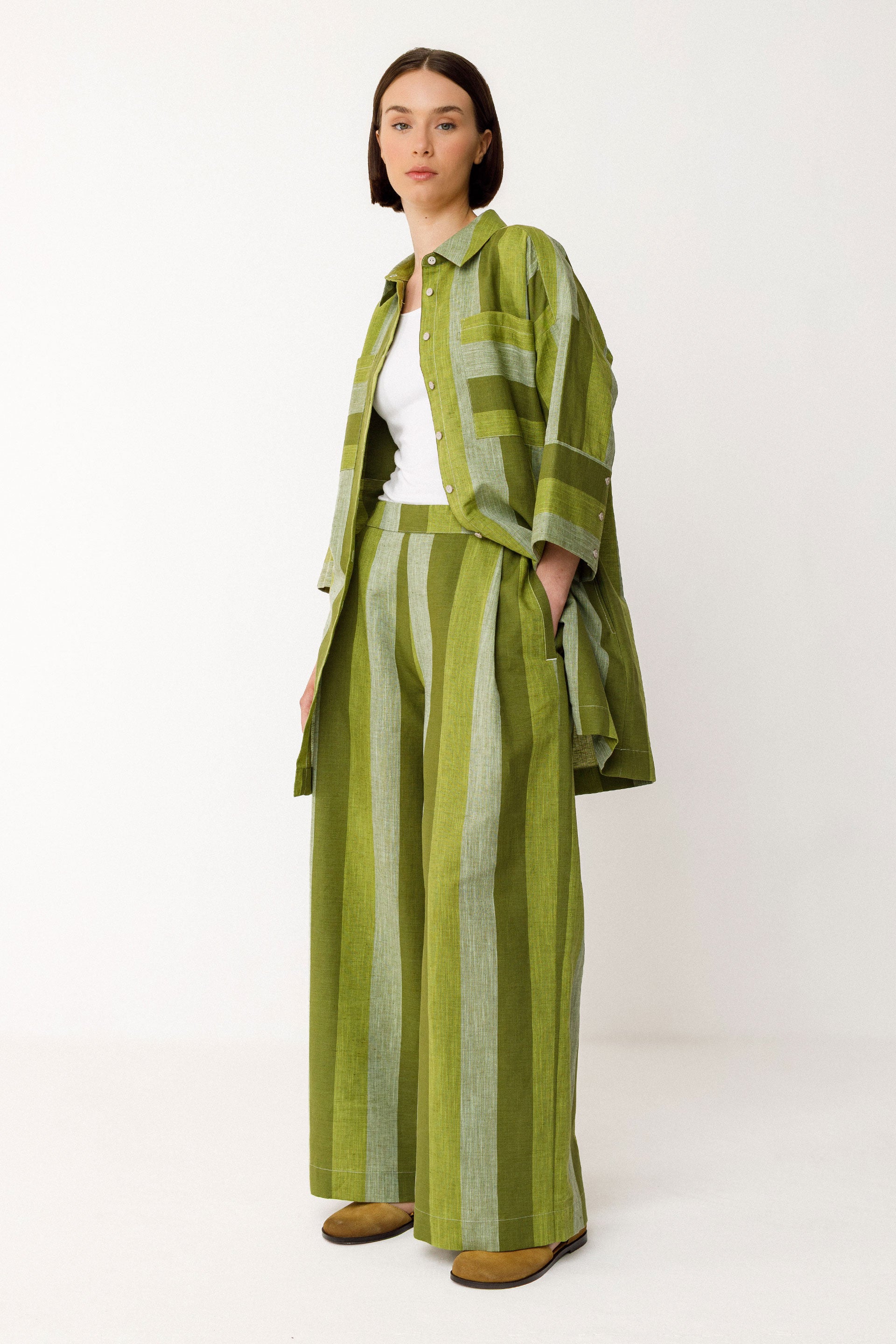 Leinenhose LUR, grün/gestreift | SKFK - toietmoi-laboutique