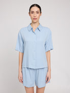Kurzarm Bluse Viscose, hellblau | Mazine - toietmoi-laboutique