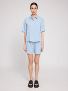 Kurzarm Bluse Viscose, hellblau | Mazine - toietmoi-laboutique