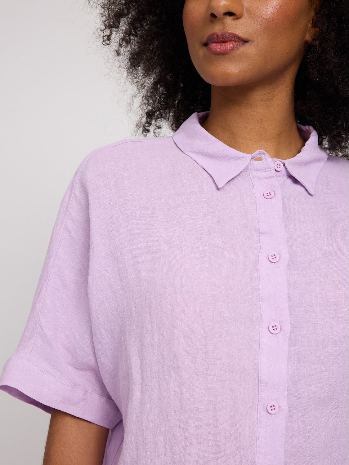 Kurzarm Leinenhemd, lavendel | Mazine - toietmoi-laboutique
