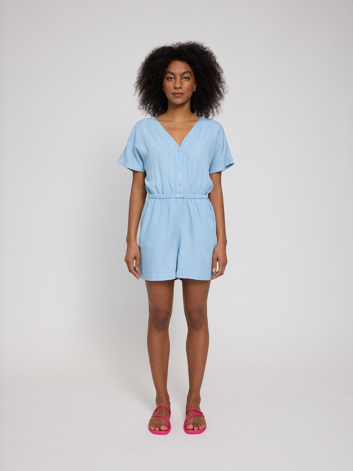 Kurzer Jumpsuit Tencel, hellblau | Mazine - toietmoi-laboutique