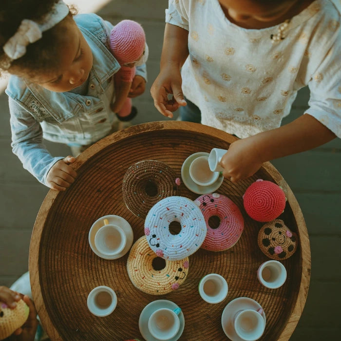 Häkel-Babyrassel, Donut/gelb | Pebblechild - toietmoi-laboutique