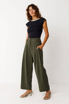 Weite Hose ESTI, olive | SKFK - toietmoi-laboutique
