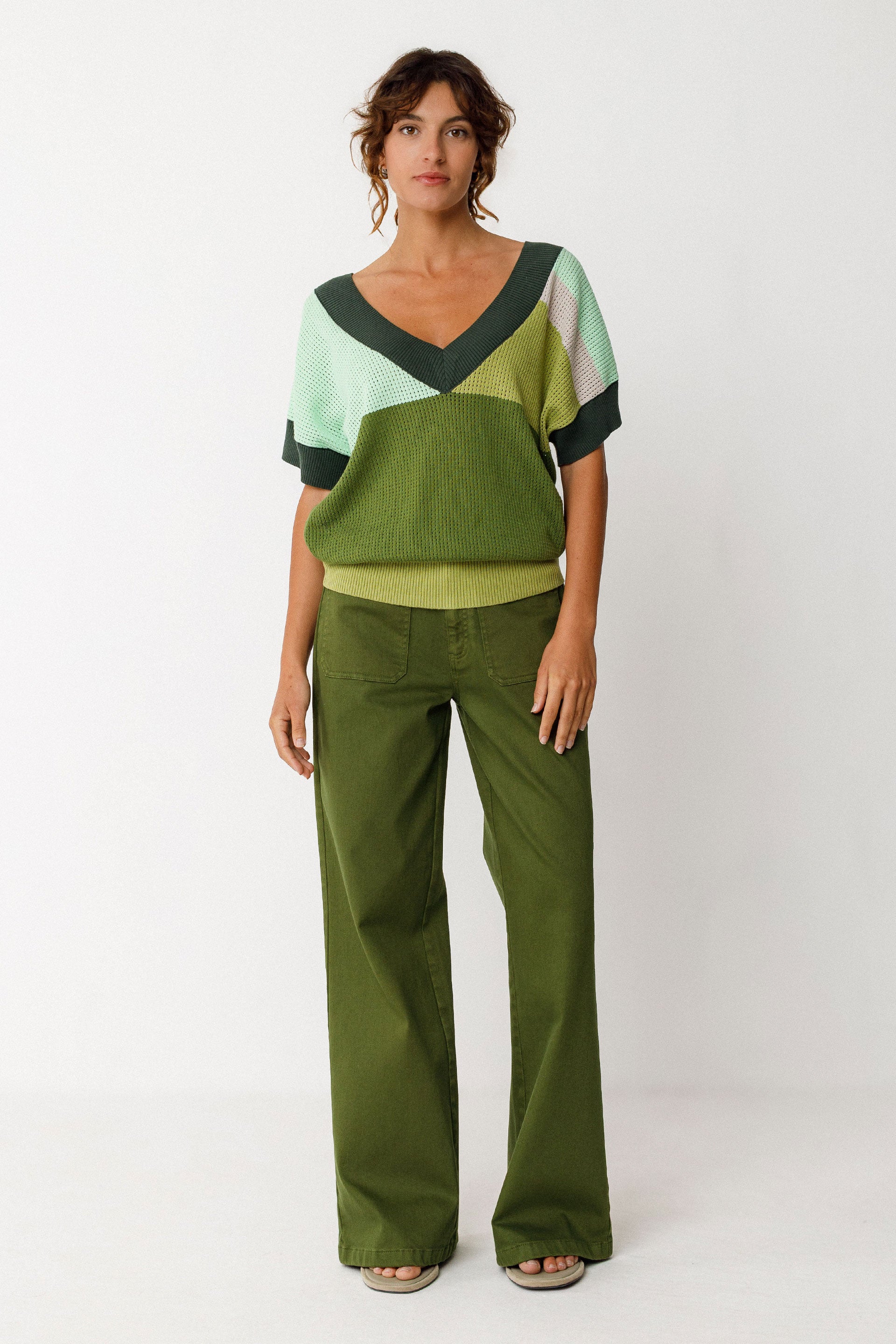 Shirt mit V-Ausschnitt GAXE, grün/türkis/grau | SKFK - toietmoi-laboutique