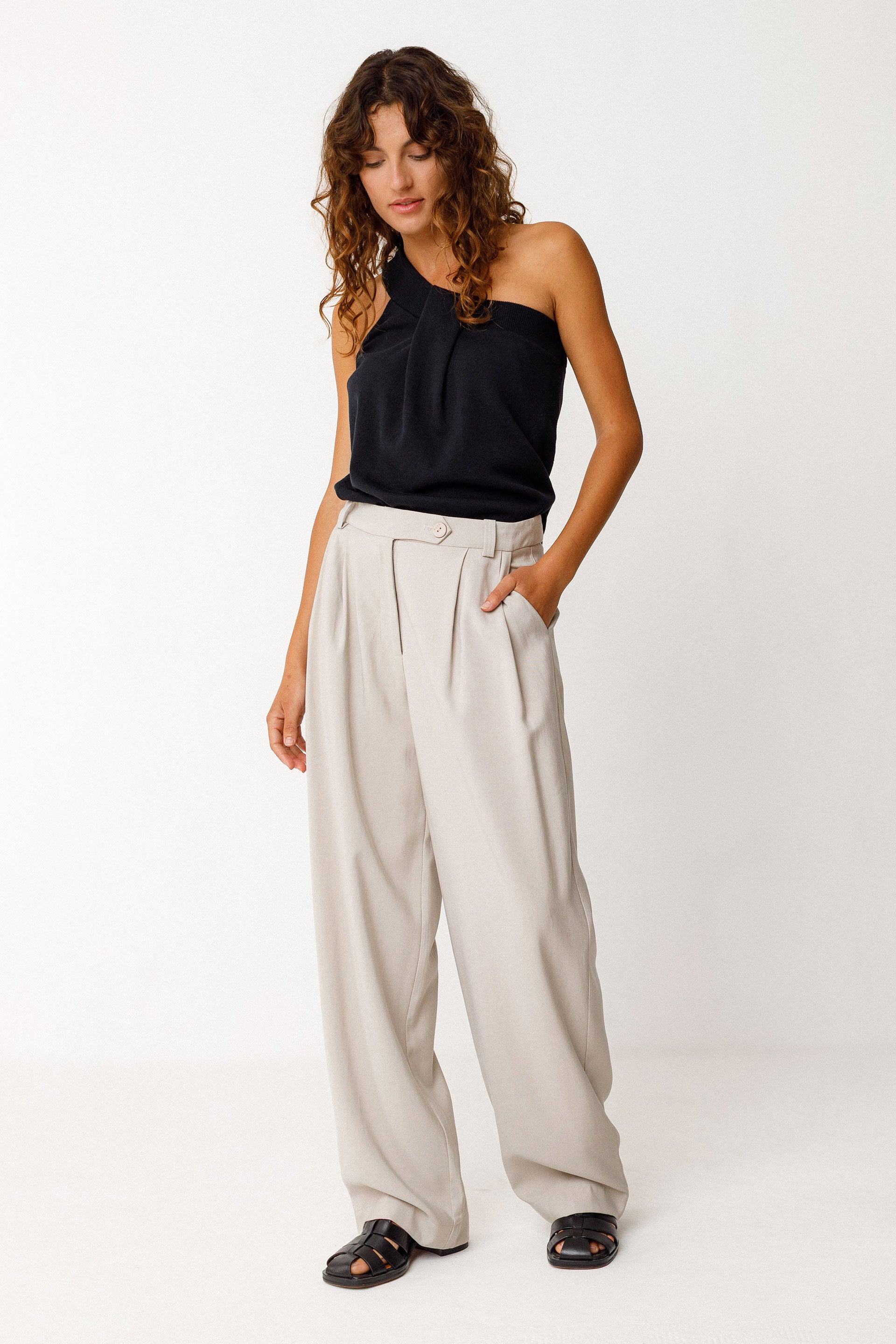 Hose HAIDE, beige | SKFK - toietmoi-laboutique