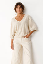 Sweater mit V-Ausschnitt OLAIA, weiss | SKFK - toietmoi-laboutique