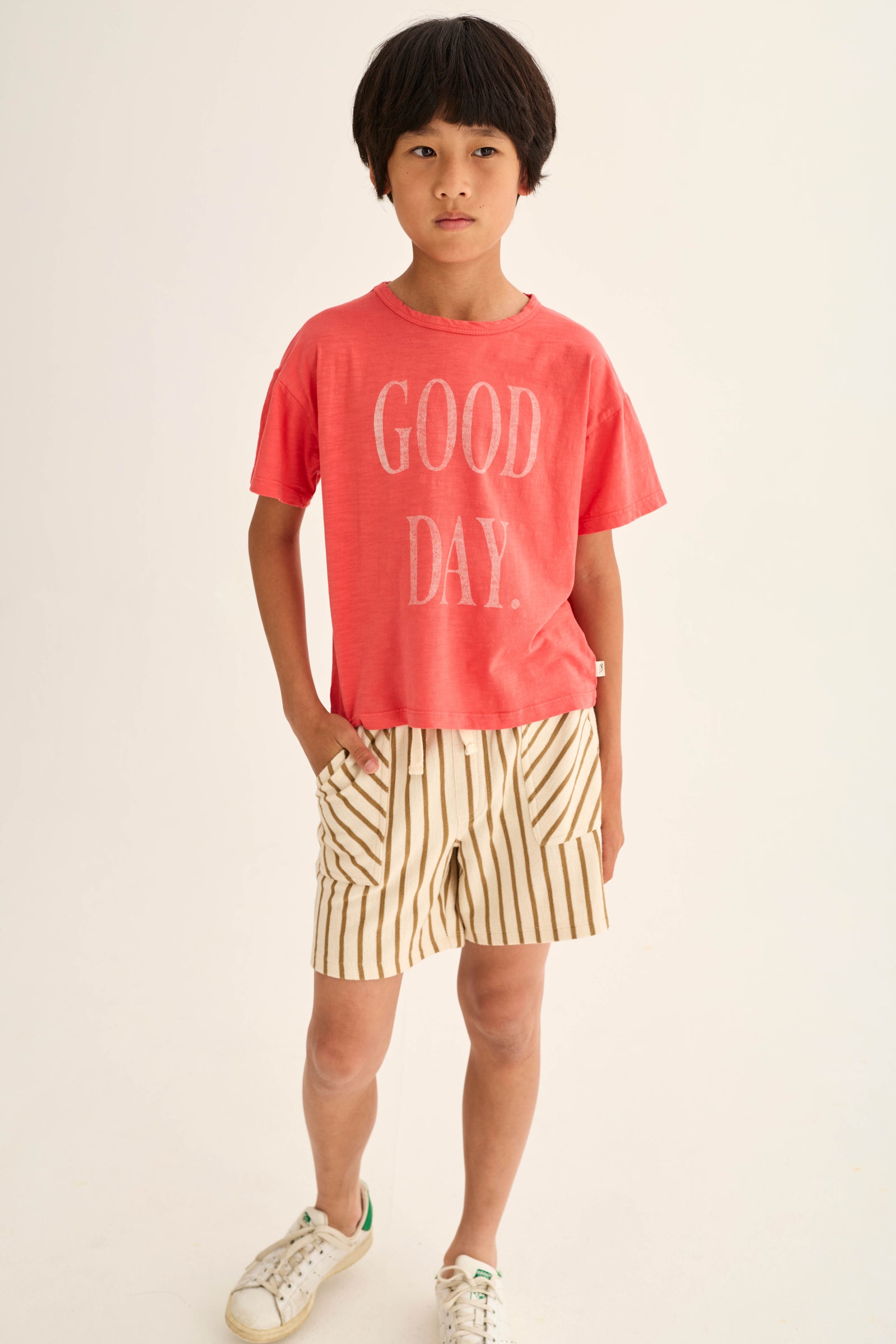 COZMO Sweatshorts, ecru/rot gestreift | cozmo - toietmoi-laboutique